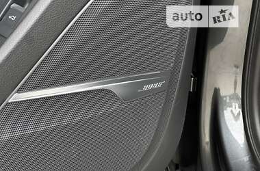 Внедорожник / Кроссовер Audi SQ7 2017 в 