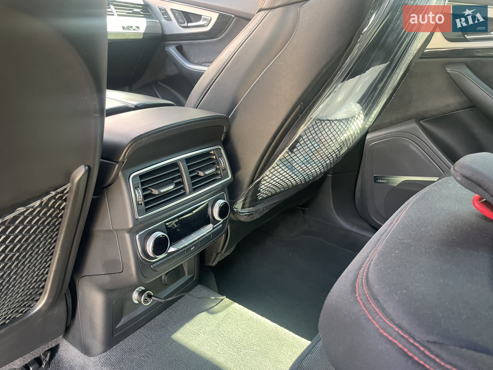 2017 Audi SQ7 - мініатюра 10
