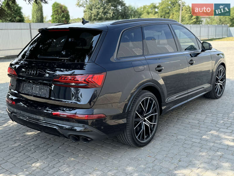 Внедорожник / Кроссовер Audi SQ7 2021 в Мукачево