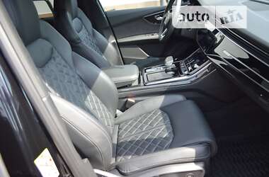 Позашляховик / Кросовер Audi SQ7 2021 в Івано-Франківську