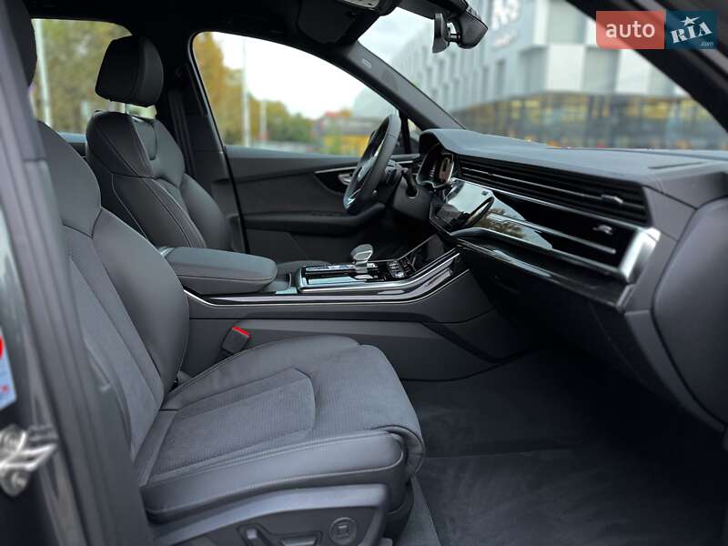 Позашляховик / Кросовер Audi SQ7 2024 в Одесі