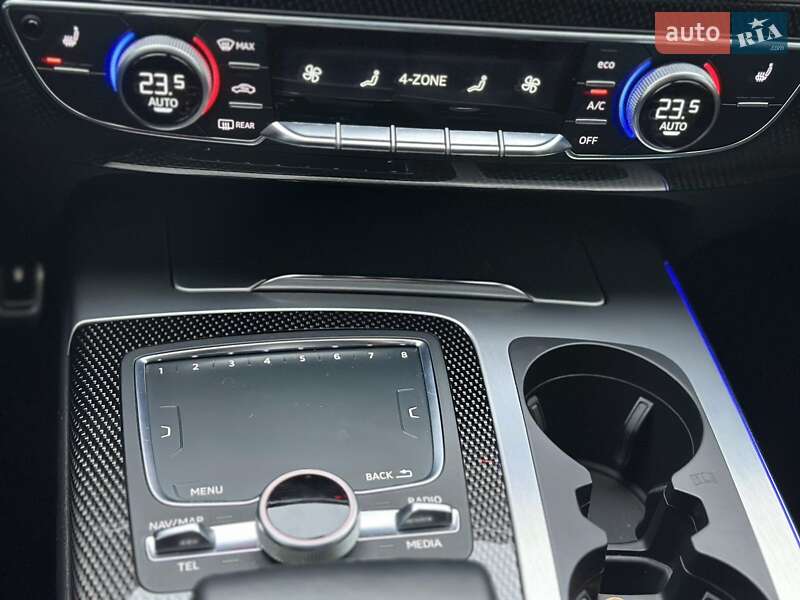 Внедорожник / Кроссовер Audi SQ7 2017 в Полтаве фото 56 Внедорожник / Кроссовер Audi SQ7 2017 в Полтаве