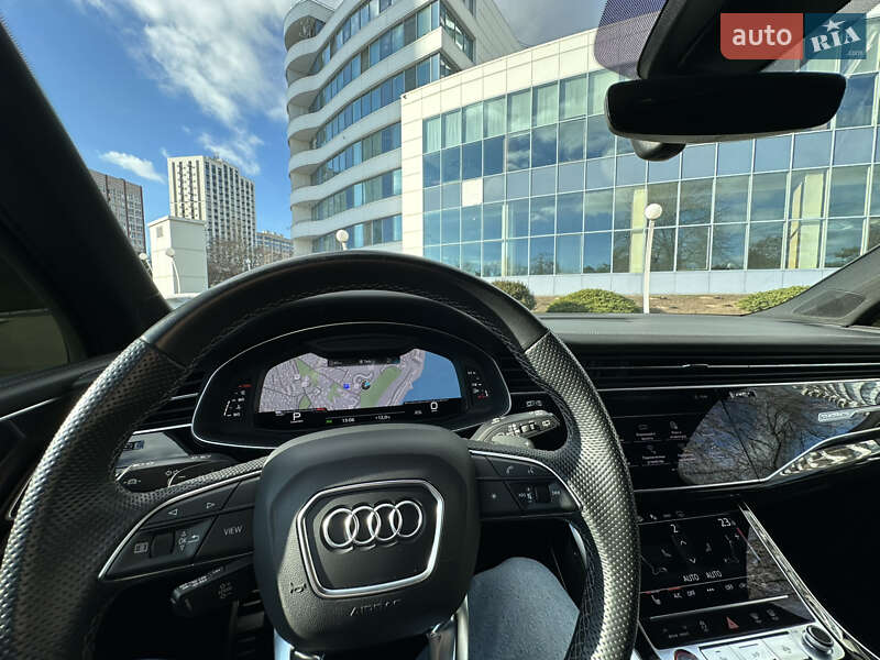 Внедорожник / Кроссовер Audi SQ7 2021 в Одессе