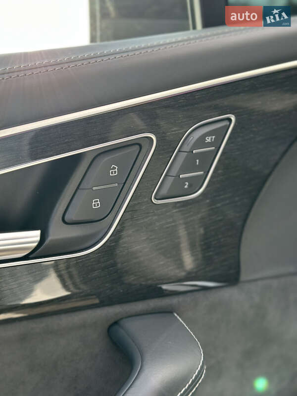 Внедорожник / Кроссовер Audi SQ7 2021 в Одессе