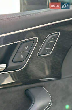 Внедорожник / Кроссовер Audi SQ7 2021 в 