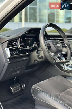 Внедорожник / Кроссовер Audi SQ7 2021 в 