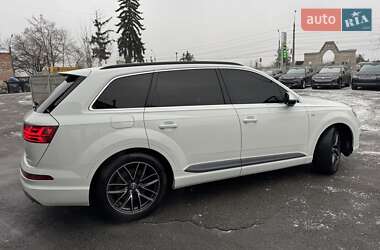 Позашляховик / Кросовер Audi SQ7 2017 в Тернополі