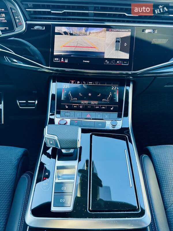 Внедорожник / Кроссовер Audi SQ7 2024 в Днепре