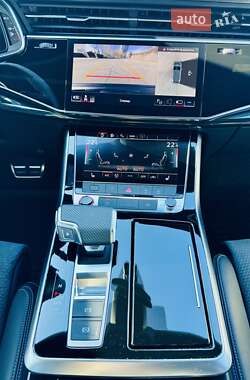 Внедорожник / Кроссовер Audi SQ7 2024 в 