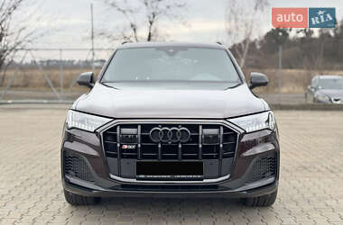 Внедорожник / Кроссовер Audi SQ7 2021 в 