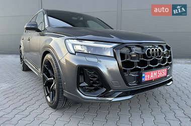 Внедорожник / Кроссовер Audi SQ7 2020 в 