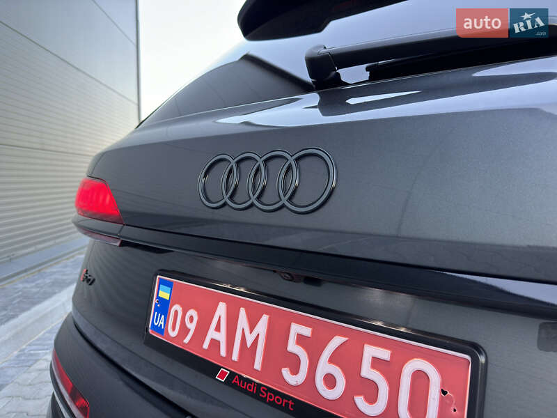 Позашляховик / Кросовер Audi SQ7 2020 в Івано-Франківську