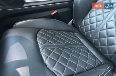 Внедорожник / Кроссовер Audi SQ7 2020 в 