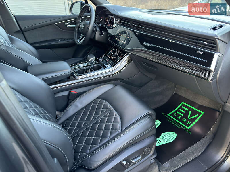 Позашляховик / Кросовер Audi SQ7 2020 в Івано-Франківську