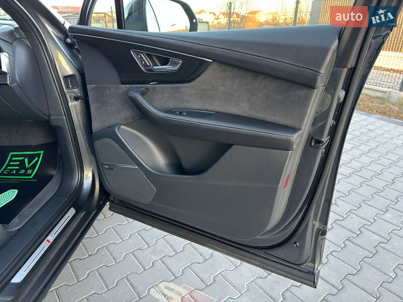 Позашляховик / Кросовер Audi SQ7 2020 в Івано-Франківську