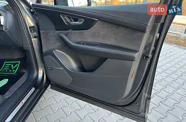 Внедорожник / Кроссовер Audi SQ7 2020 в 