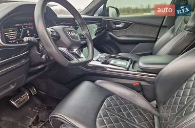 Внедорожник / Кроссовер Audi SQ7 2021 в 