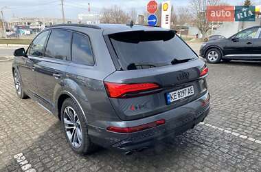 Внедорожник / Кроссовер Audi SQ7 2024 в Днепре