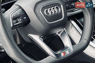 Внедорожник / Кроссовер Audi SQ7 2020 в 