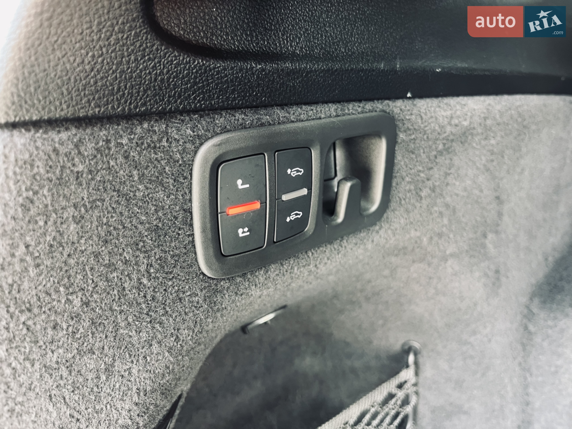 2020 Audi SQ7 - мініатюра 58