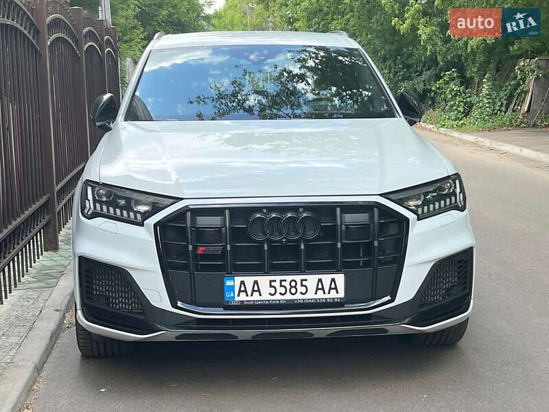 Внедорожник / Кроссовер Audi SQ7 2021 в Киеве