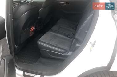 Внедорожник / Кроссовер Audi SQ7 2021 в 