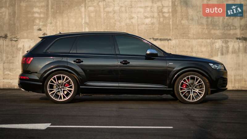 Внедорожник / Кроссовер Audi SQ7 2017 в Львове