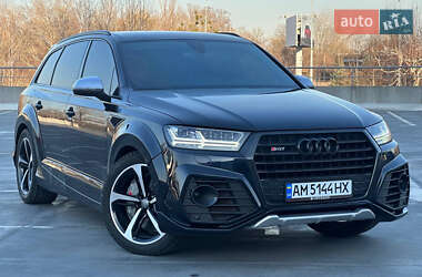 Позашляховик / Кросовер Audi SQ7 2017 в Києві