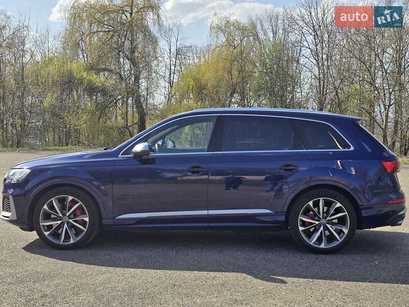 Позашляховик / Кросовер Audi SQ7 2020 в Калуші