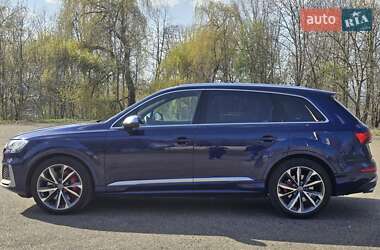 Внедорожник / Кроссовер Audi SQ7 2020 в 
