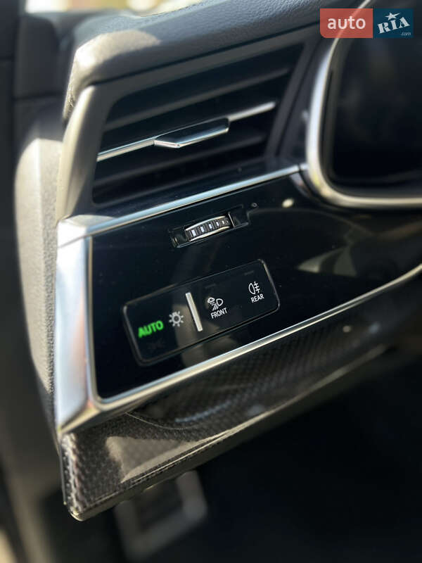 Внедорожник / Кроссовер Audi SQ7 2021 в Хмельницком