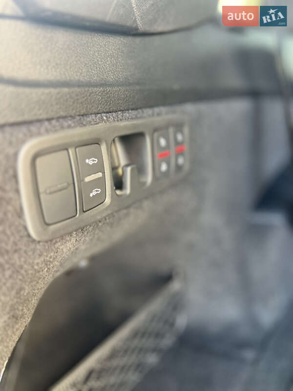 Внедорожник / Кроссовер Audi SQ7 2021 в Хмельницком