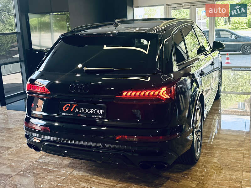 Внедорожник / Кроссовер Audi SQ7 2022 в Киеве