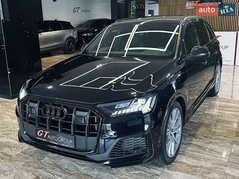 Внедорожник / Кроссовер Audi SQ7 2022 в Киеве