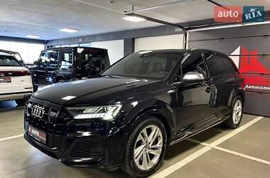 Внедорожник / Кроссовер Audi SQ7 2020 в 
