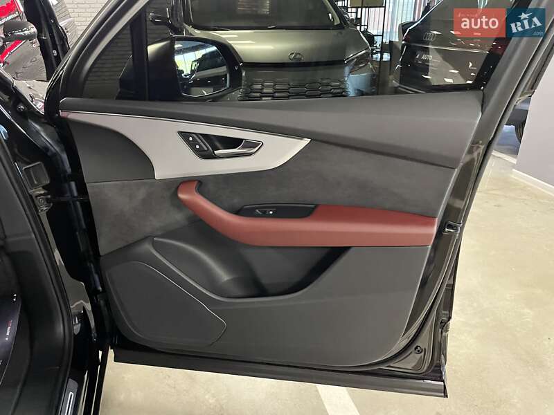 Позашляховик / Кросовер Audi SQ7 2020 в Львові