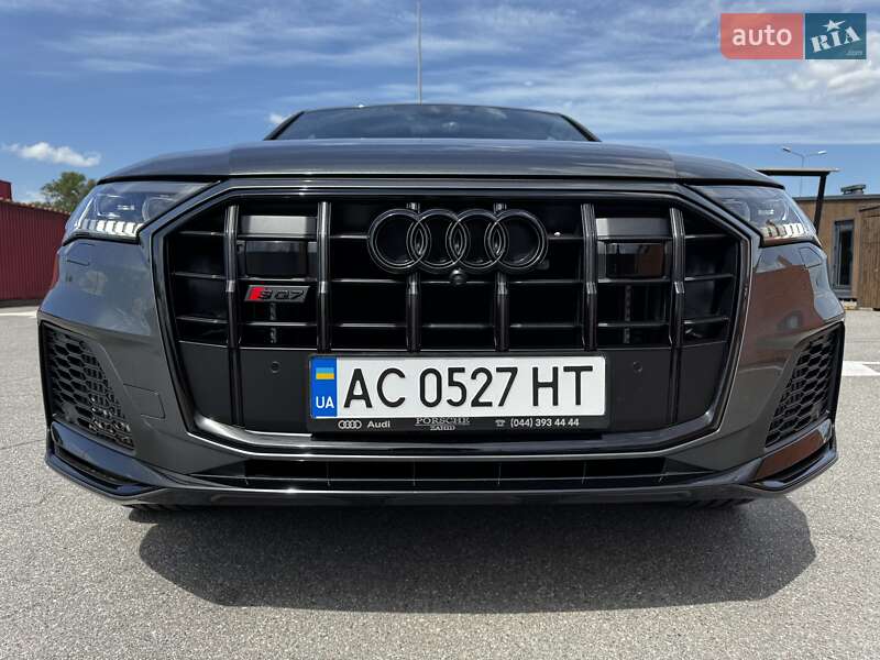 Позашляховик / Кросовер Audi SQ7 2023 в Києві