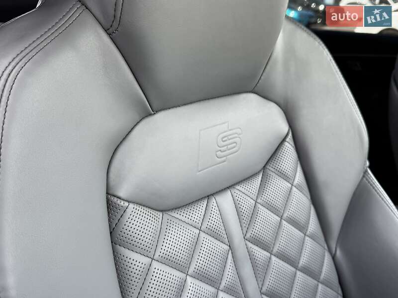 Позашляховик / Кросовер Audi SQ7 2023 в Києві