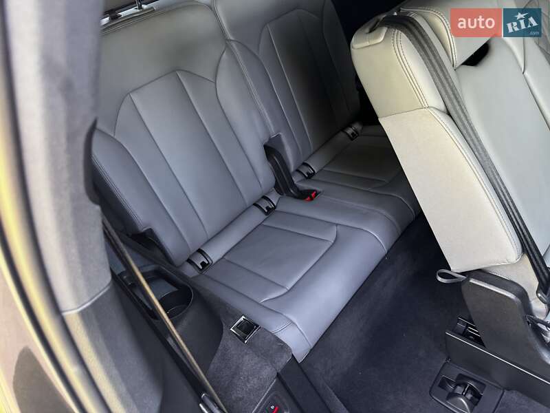 Позашляховик / Кросовер Audi SQ7 2023 в Києві