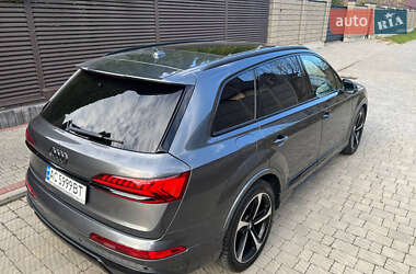 Внедорожник / Кроссовер Audi SQ7 2019 в 