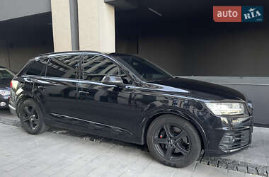 Внедорожник / Кроссовер Audi SQ7 2016 в 
