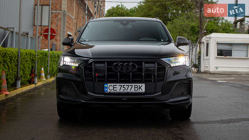 Внедорожник / Кроссовер Audi SQ7 2023 в Черновцах