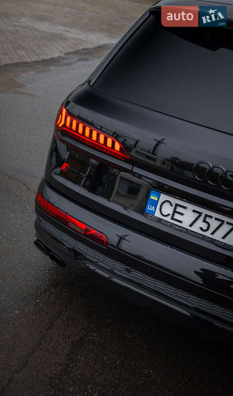 Внедорожник / Кроссовер Audi SQ7 2023 в Черновцах