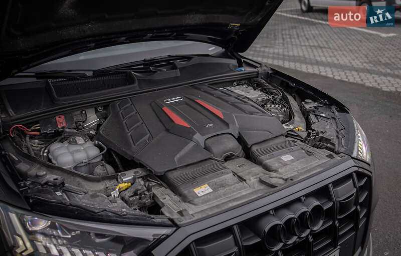 Внедорожник / Кроссовер Audi SQ7 2023 в Черновцах