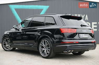 Внедорожник / Кроссовер Audi SQ7 2017 в 