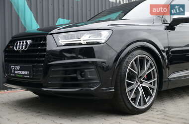 Внедорожник / Кроссовер Audi SQ7 2017 в 