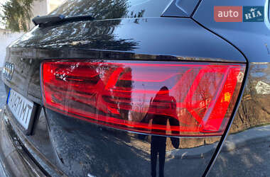 Внедорожник / Кроссовер Audi SQ7 2018 в 