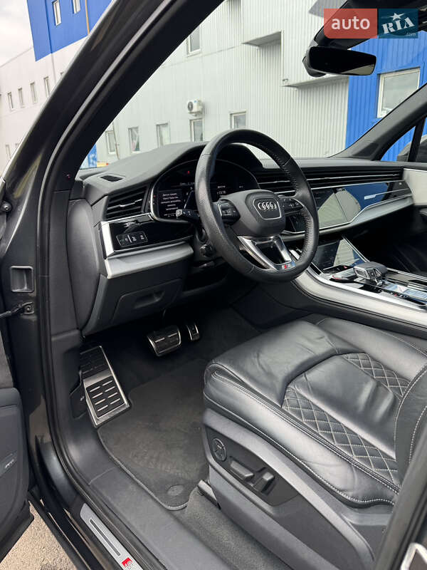 Внедорожник / Кроссовер Audi SQ7 2020 в Ковеле
