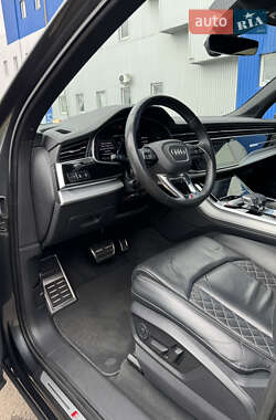 Внедорожник / Кроссовер Audi SQ7 2020 в 