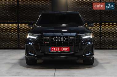Внедорожник / Кроссовер Audi SQ7 2020 в 